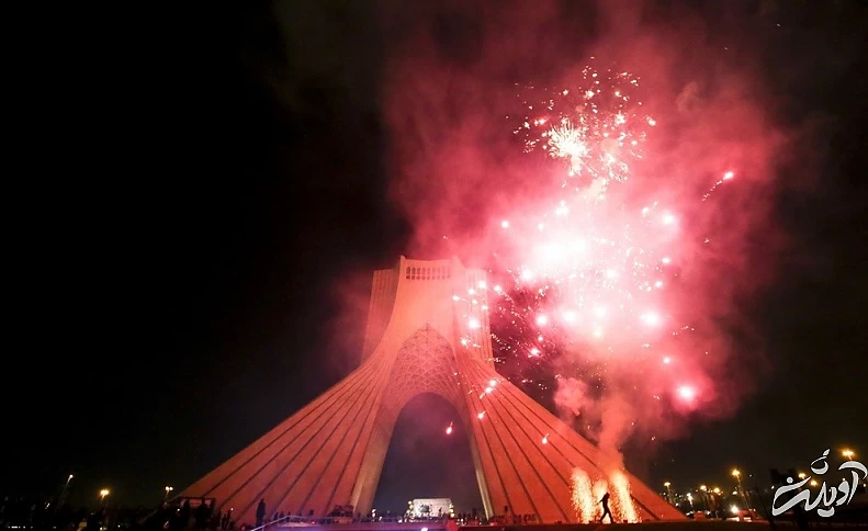 (تصاویر) نورافشانی برج آزادی و برج میلاد
